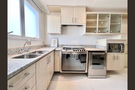 Apartamento à venda com 156m², 3 quartos e 3 vagas