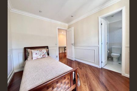 Apartamento à venda com 156m², 3 quartos e 3 vagas