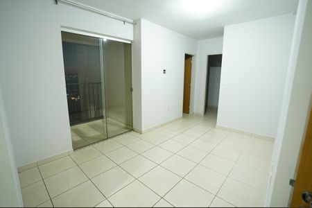 Apartamento para alugar com 2 quartos, 56m² em Parque Oeste Industrial, Goiânia