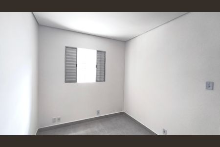 Casa para alugar com 60m², 1 quarto e 1 vagaQuarto