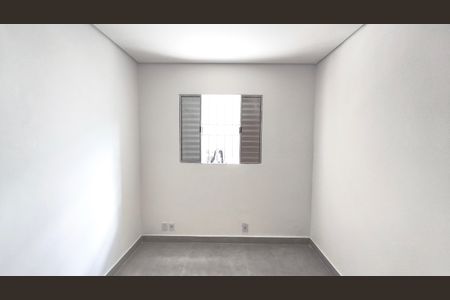 Casa para alugar com 60m², 1 quarto e 1 vagaQuarto
