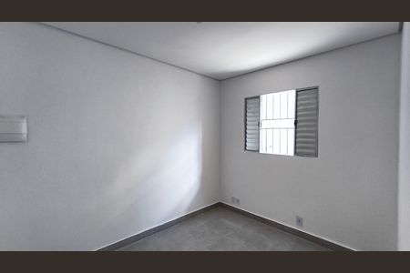 Casa para alugar com 60m², 1 quarto e 1 vagaQuarto