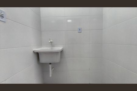 Casa para alugar com 60m², 1 quarto e 1 vagaÁrea de Serviço