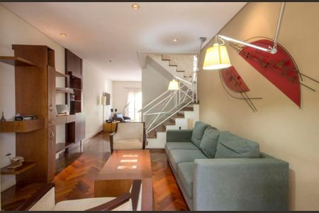Casa de Condomínio à venda com 4 quartos, 250m² em Jardim Morumbi, São Paulo