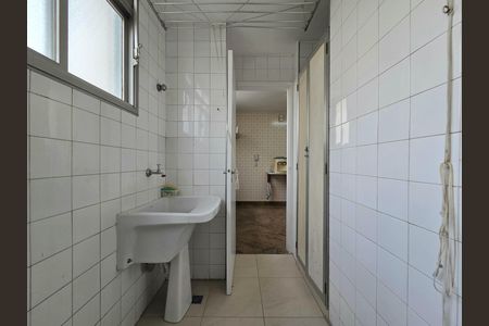 Apartamento para alugar com 111m², 2 quartos e 1 vaga Apartamento para alugar com 111m², 2 quartos e 1 vagaÁrea de Serviço