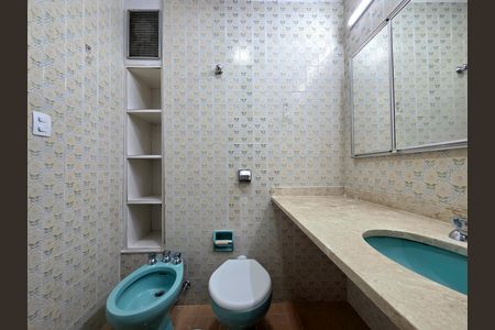 Banheiro da Suíte de apartamento para alugar com 2 quartos, 111m² em Itaim Bibi, São Paulo