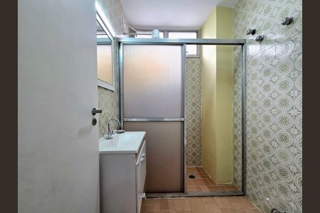 Apartamento para alugar com 111m², 2 quartos e 1 vaga Apartamento para alugar com 111m², 2 quartos e 1 vagaBanheiro Social