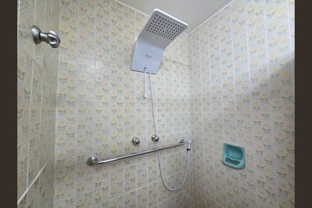 Apartamento para alugar com 111m², 2 quartos e 1 vaga Apartamento para alugar com 111m², 2 quartos e 1 vagaBanheiro da Suíte
