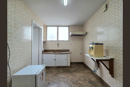 Apartamento para alugar com 111m², 2 quartos e 1 vaga Apartamento para alugar com 111m², 2 quartos e 1 vagaCozinha