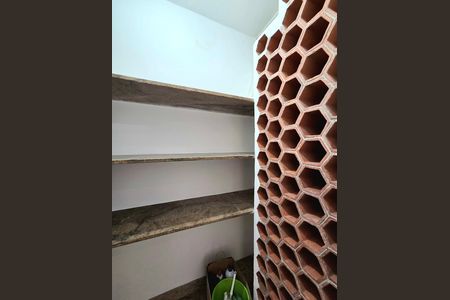 Apartamento para alugar com 111m², 2 quartos e 1 vaga Apartamento para alugar com 111m², 2 quartos e 1 vagaDespensa