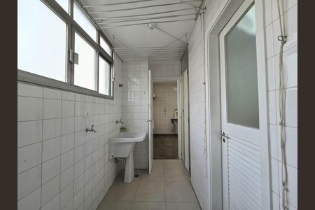 Apartamento para alugar com 111m², 2 quartos e 1 vaga Apartamento para alugar com 111m², 2 quartos e 1 vagaÁrea de Serviço