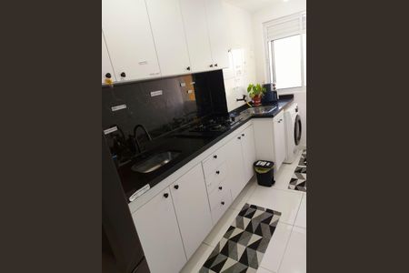 Cozinha de apartamento para alugar com 2 quartos, 49m² em Santa Terezinha, São Bernardo do Campo