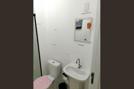 Banheiro de apartamento para alugar com 2 quartos, 49m² em Santa Terezinha, São Bernardo do Campo