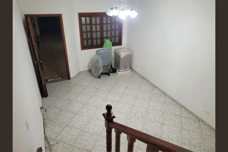 Casa à venda com 88m², 2 quartos e 2 vagas