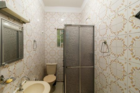 Casa à venda com 184m², 4 quartos e 2 vagas Casa à venda com 184m², 4 quartos e 2 vagasCasa 2