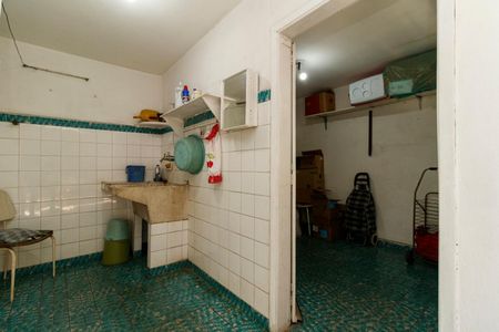 Casa à venda com 184m², 4 quartos e 2 vagas Casa à venda com 184m², 4 quartos e 2 vagasCasa 2