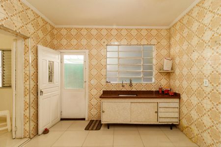 Casa à venda com 184m², 4 quartos e 2 vagas Casa à venda com 184m², 4 quartos e 2 vagasCasa 2