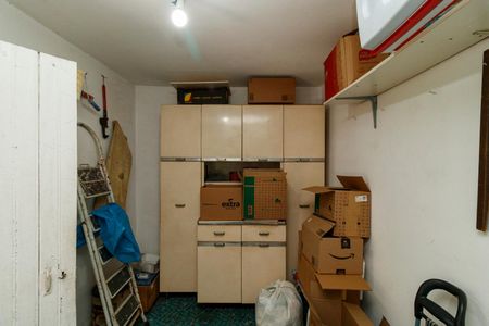Casa à venda com 184m², 4 quartos e 2 vagas Casa à venda com 184m², 4 quartos e 2 vagasCasa 2