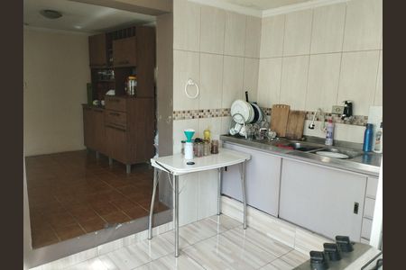 Casa à venda com 3 quartos, 200m² em Raposo Tavares, São Paulo