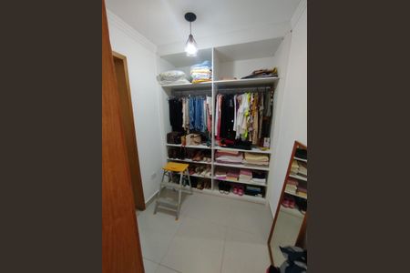 Casa para alugar com 123m², 2 quartos e 2 vagasCloset