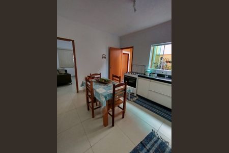 Cozinha de casa para alugar com 2 quartos, 123m² em Jardim Portugal, São José dos Campos