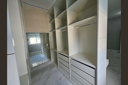 Casa à venda com 170m², 3 quartos e 4 vagas