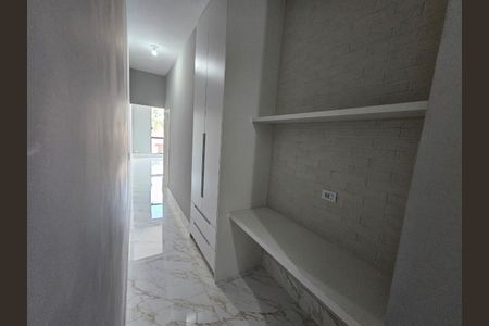 Casa à venda com 170m², 3 quartos e 4 vagas