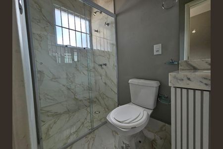 Casa à venda com 170m², 3 quartos e 4 vagas
