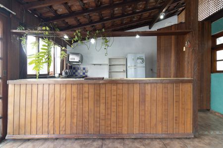Casa para alugar com 130m², 1 quarto e sem vaga Casa para alugar com 130m², 1 quarto e sem vagaSala