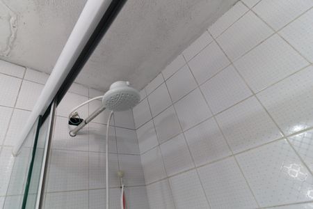 Banheiro da Suíte de casa para alugar com 1 quarto, 130m² em Vila Gumercindo, São Paulo
