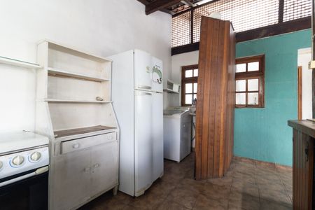 Casa para alugar com 130m², 1 quarto e sem vaga Casa para alugar com 130m², 1 quarto e sem vagaSala