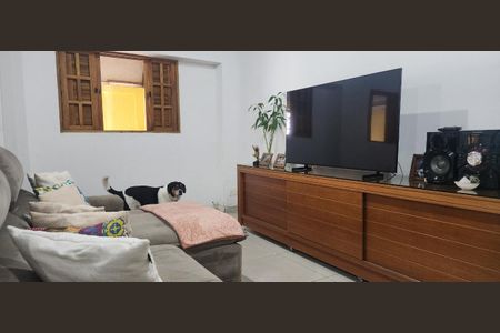Casa à venda com 83m², 3 quartos e 2 vagas Casa à venda com 83m², 3 quartos e 2 vagasFoto 01