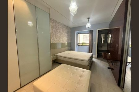 Foto 04 de apartamento para alugar com 2 quartos, 181m² em Horto Florestal, Salvador