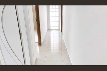 Entrada de casa para alugar com 5 quartos, 185m² em Campo Grande, Rio de Janeiro