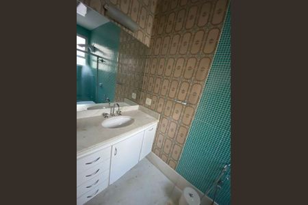 Apartamento à venda com 4 quartos, 180m² em Funcionários, Belo Horizonte