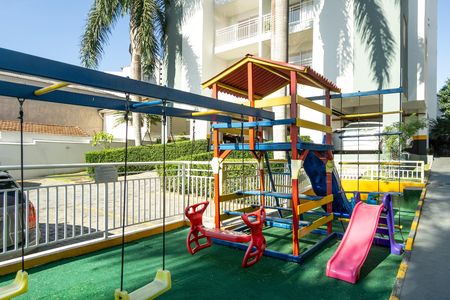 Apartamento à venda com 72m², 3 quartos e 1 vaga Apartamento à venda com 72m², 3 quartos e 1 vagaPlayground