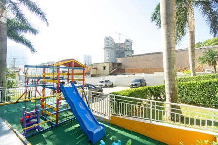 Apartamento à venda com 72m², 3 quartos e 1 vaga Apartamento à venda com 72m², 3 quartos e 1 vagaPlayground