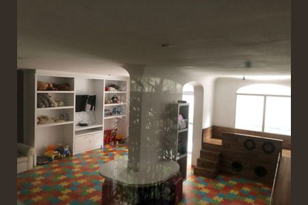 Apartamento para alugar com 3 quartos, 164m² em Morro dos Ingleses, São Paulo