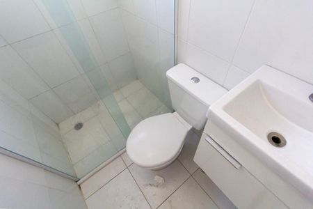 Apartamento à venda com 72m², 3 quartos e 1 vaga Apartamento à venda com 72m², 3 quartos e 1 vagaBanheiro 1