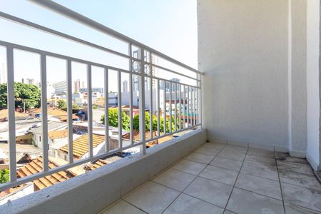 Apartamento à venda com 72m², 3 quartos e 1 vaga Apartamento à venda com 72m², 3 quartos e 1 vagaVaranda