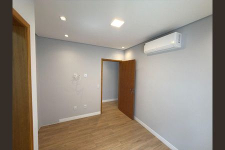 Casa à venda com 3 quartos, 150m² em Villas do Jaguari, Santana de Parnaíba