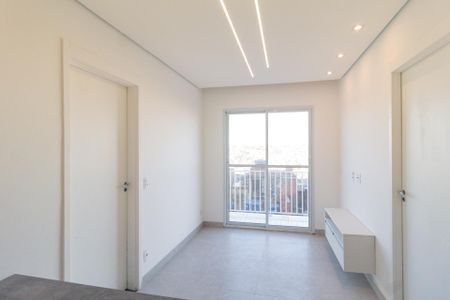 Sala de apartamento para alugar com 2 quartos, 42m² em Vila Sul Americana, Carapicuíba