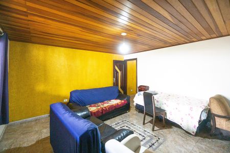 Sala de casa à venda com 5 quartos, 360m² em Vila Carrão, São Paulo