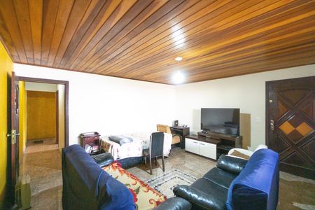 Sala de casa à venda com 5 quartos, 360m² em Vila Carrão, São Paulo