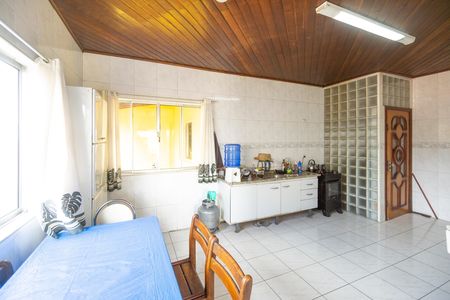 Casa à venda com 360m², 5 quartos e 2 vagasCozinha