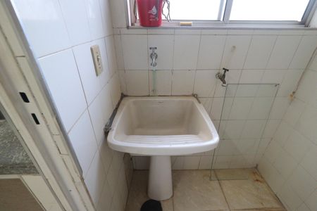 Cozinha de apartamento para alugar com 2 quartos, 44m² em Jardim Macedo, Ribeirão Preto