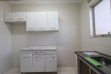 Cozinha de apartamento para alugar com 2 quartos, 44m² em Jardim Macedo, Ribeirão Preto