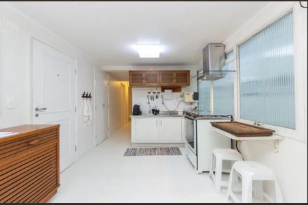 Apartamento à venda com 149m², 3 quartos e 2 vagas Apartamento à venda com 149m², 3 quartos e 2 vagascozinha