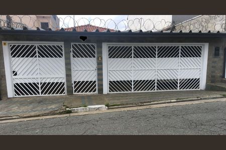 Casa à venda com 260m², 4 quartos e 3 vagasFoto 01