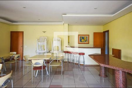 Apartamento à venda com 77m², 3 quartos e 1 vaga Apartamento à venda com 77m², 3 quartos e 1 vagaSalão de Festas